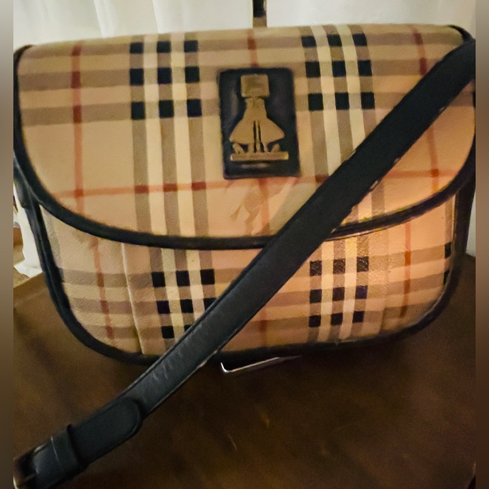 Burberrys Vintage nova check bag